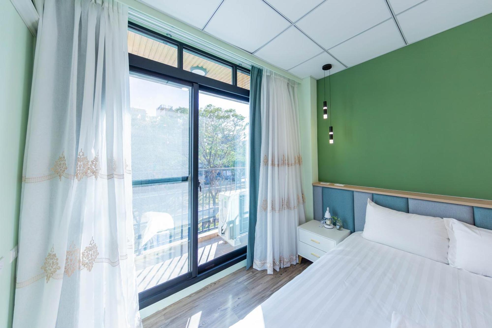 Ez Stay Yancheng Kaohsiung Luaran gambar