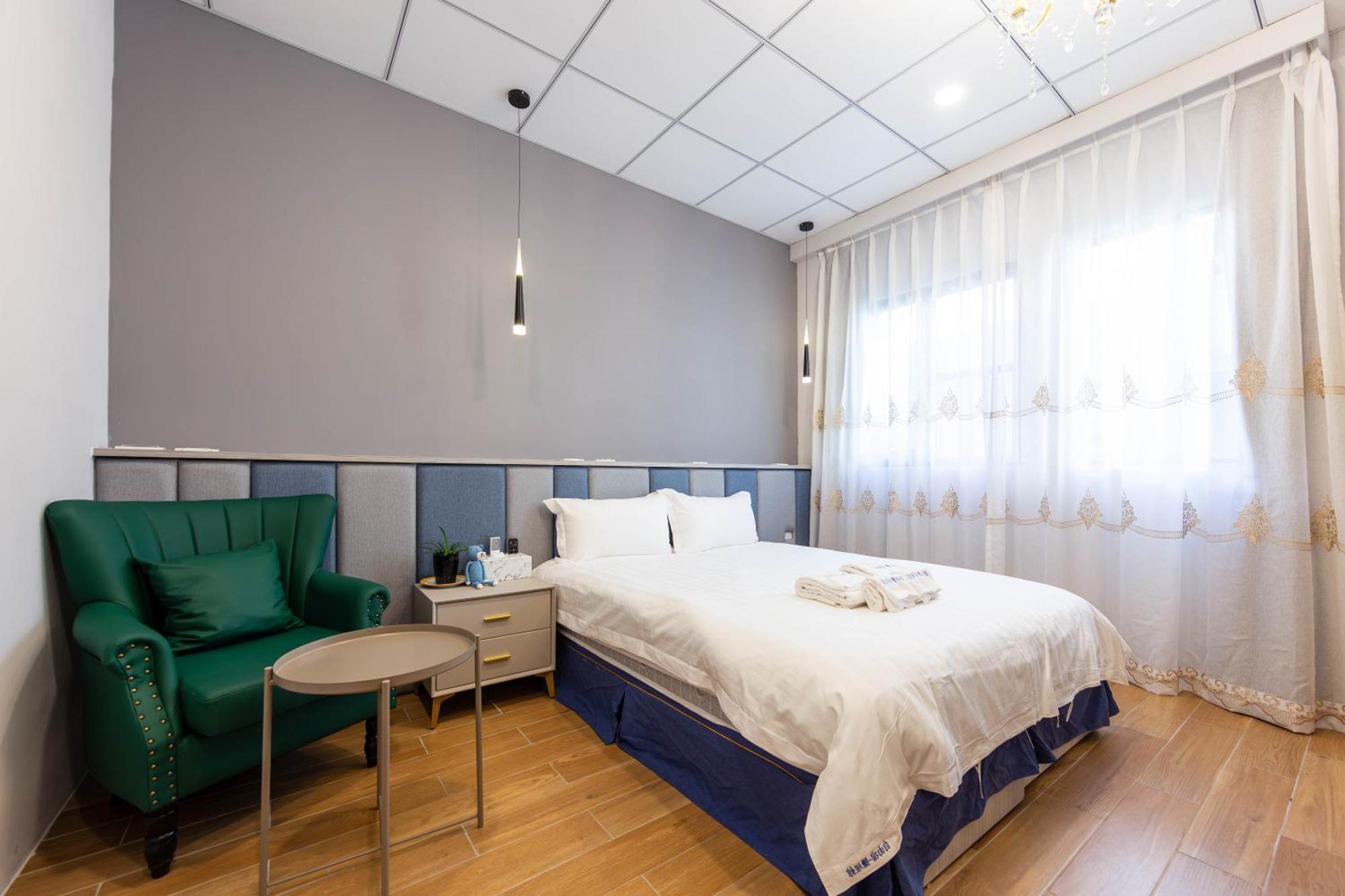 Ez Stay Yancheng Kaohsiung Luaran gambar